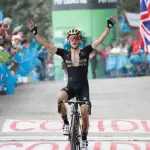 Vuelta 2018, Simon Yates fa filotto