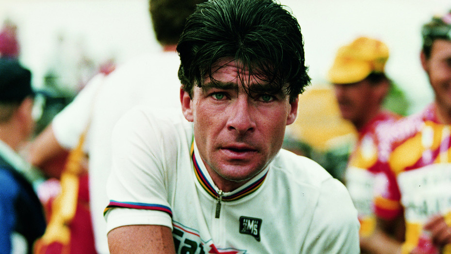 Gianni Bugno furioso: mancanza di rispetto verso i ciclisti