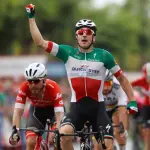 Vuelta a España 2018, la prima volata è di Viviani