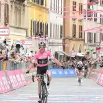 Giro d'Italia 2018, chi fermerà Simon Yates?