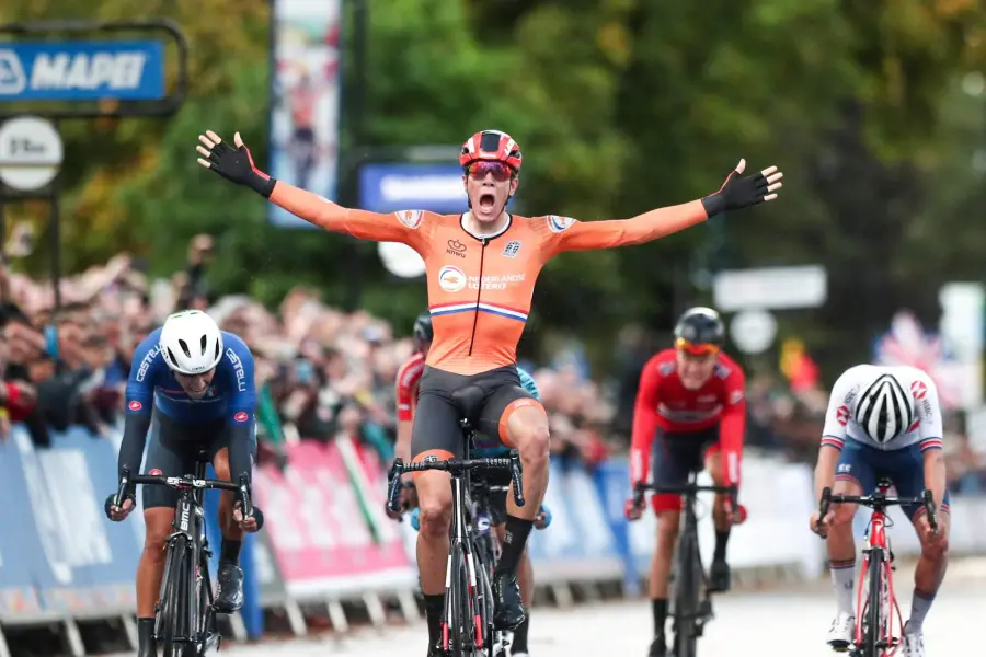 Mondiali ciclismo 2019: Samuele Battistella medaglia d'oro, squalificato Eekhoff