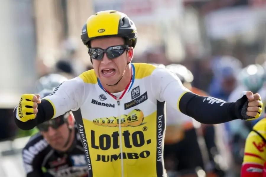 Tour de France 2017, l'ultima è di Groenewegen