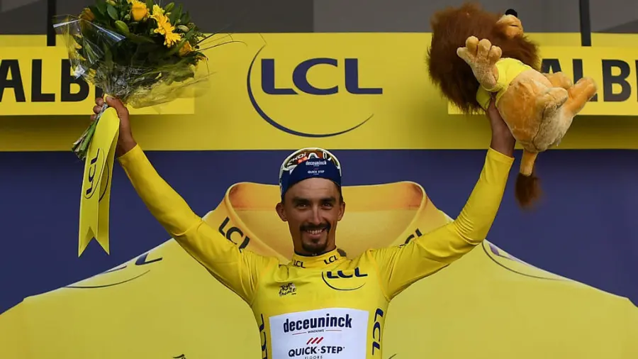 Primo giorno di riposo al Tour, Alaphilippe: "Perderò la maglia gialla"