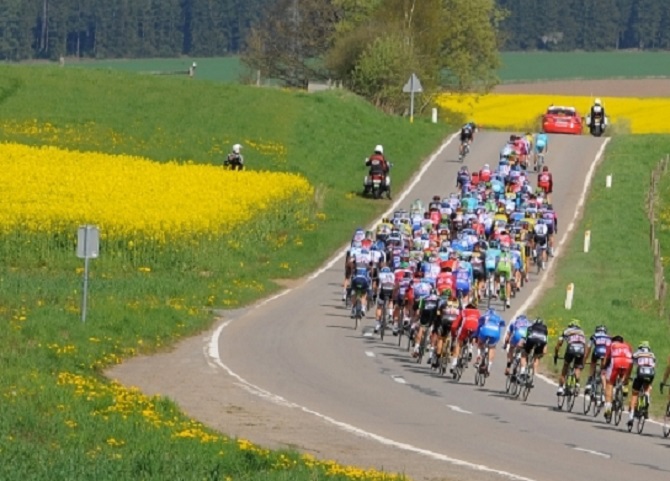 Ciclismo 2017, meno atleti al via dei Grandi Giri
