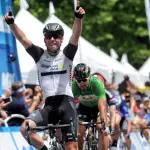 Tour de France 2016, Mark Cavendish fa festa doppia
