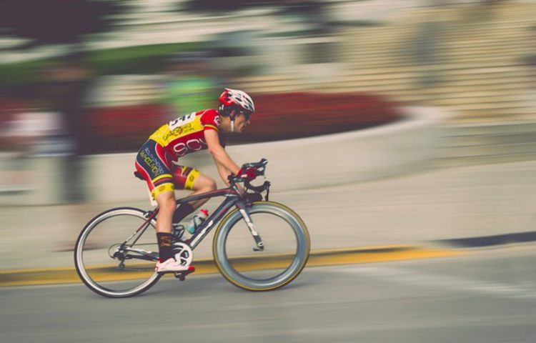 ciclismo oggi in televisione